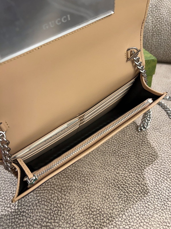 グッチ財布 レプリカ素材ディテール